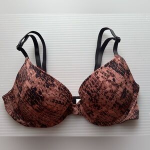 PINK Victoria's Secret Push Up Bra